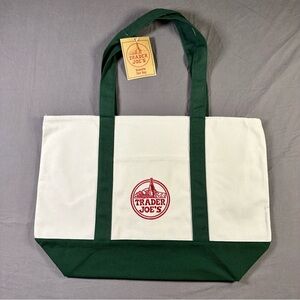 Trader Joe’s Large Green Canvas Tote Bag Limited Release New With Tags